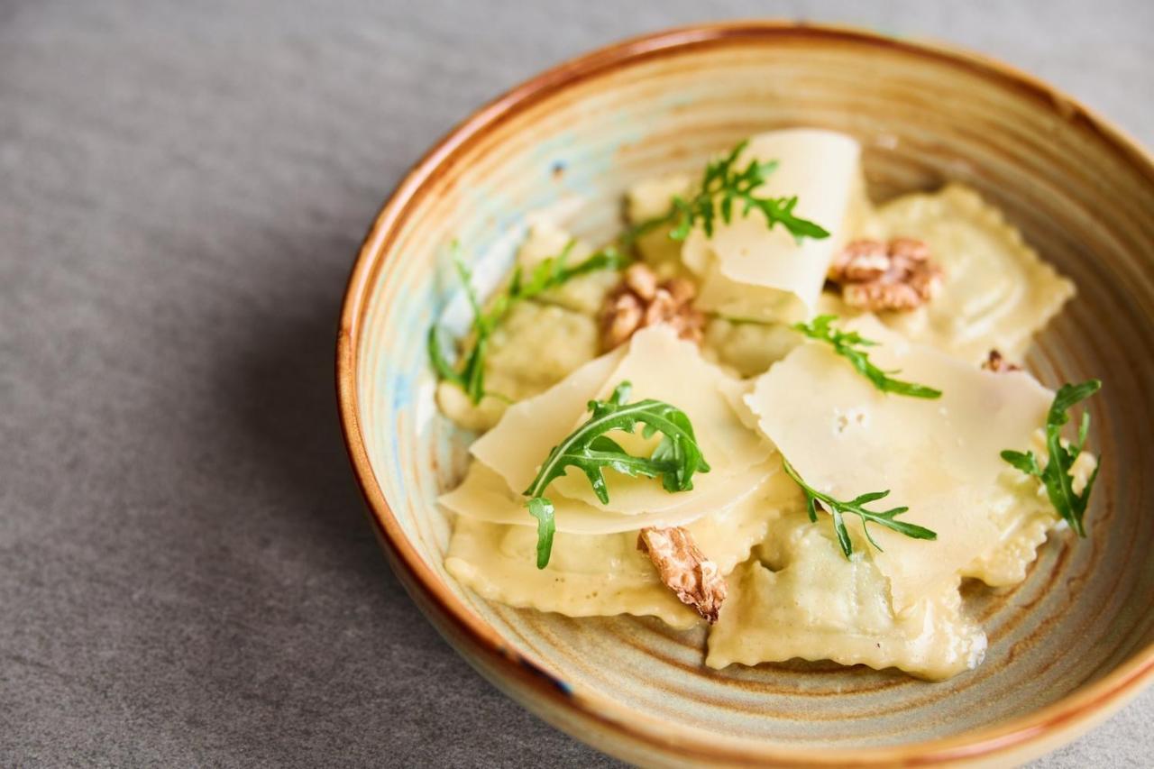 Prinsenhof Groningen Ngoại thất bức ảnh A bowl of ravioli